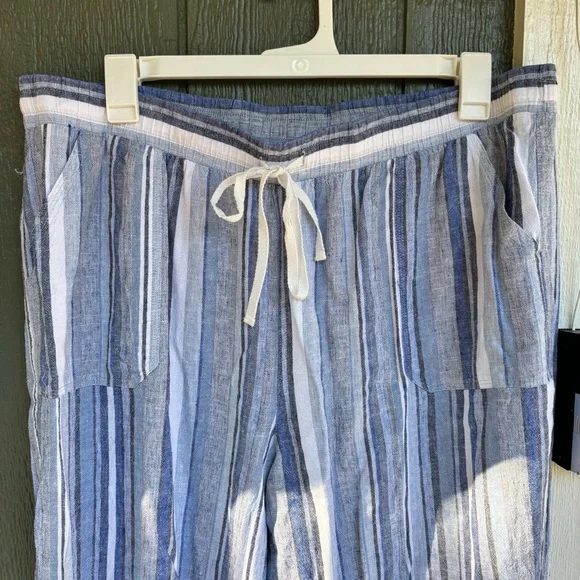Cato Women’s Plus 22/24W Striped Linen Blend Cropped Pants - Picture 2 of 8